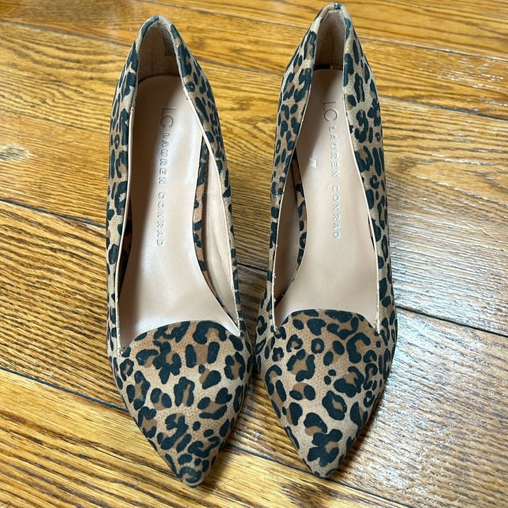 LC Lauren Conrad leopard print 4” heels.  Size 7.  AS IS!!!!!  Inside is peeling
